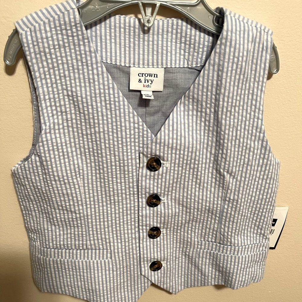 NWT Crown & Ivy Vest